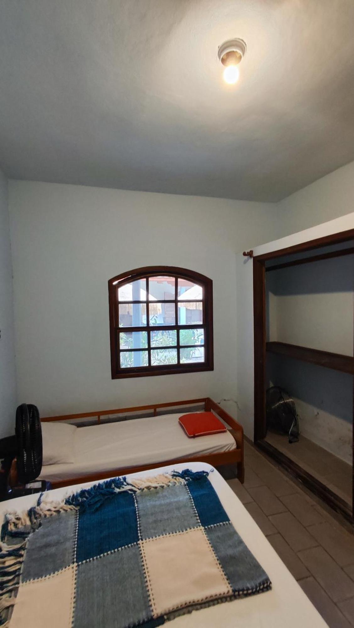 E Azul Albergue *