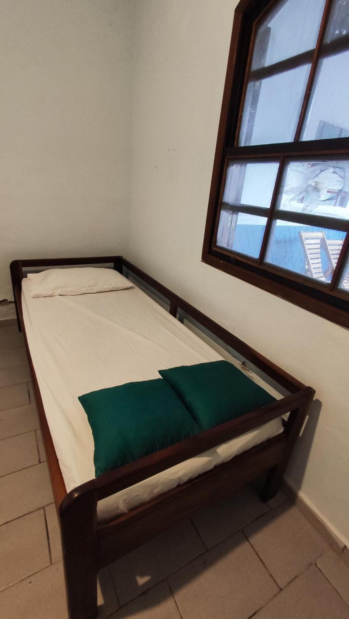 Albergue E Azul *
