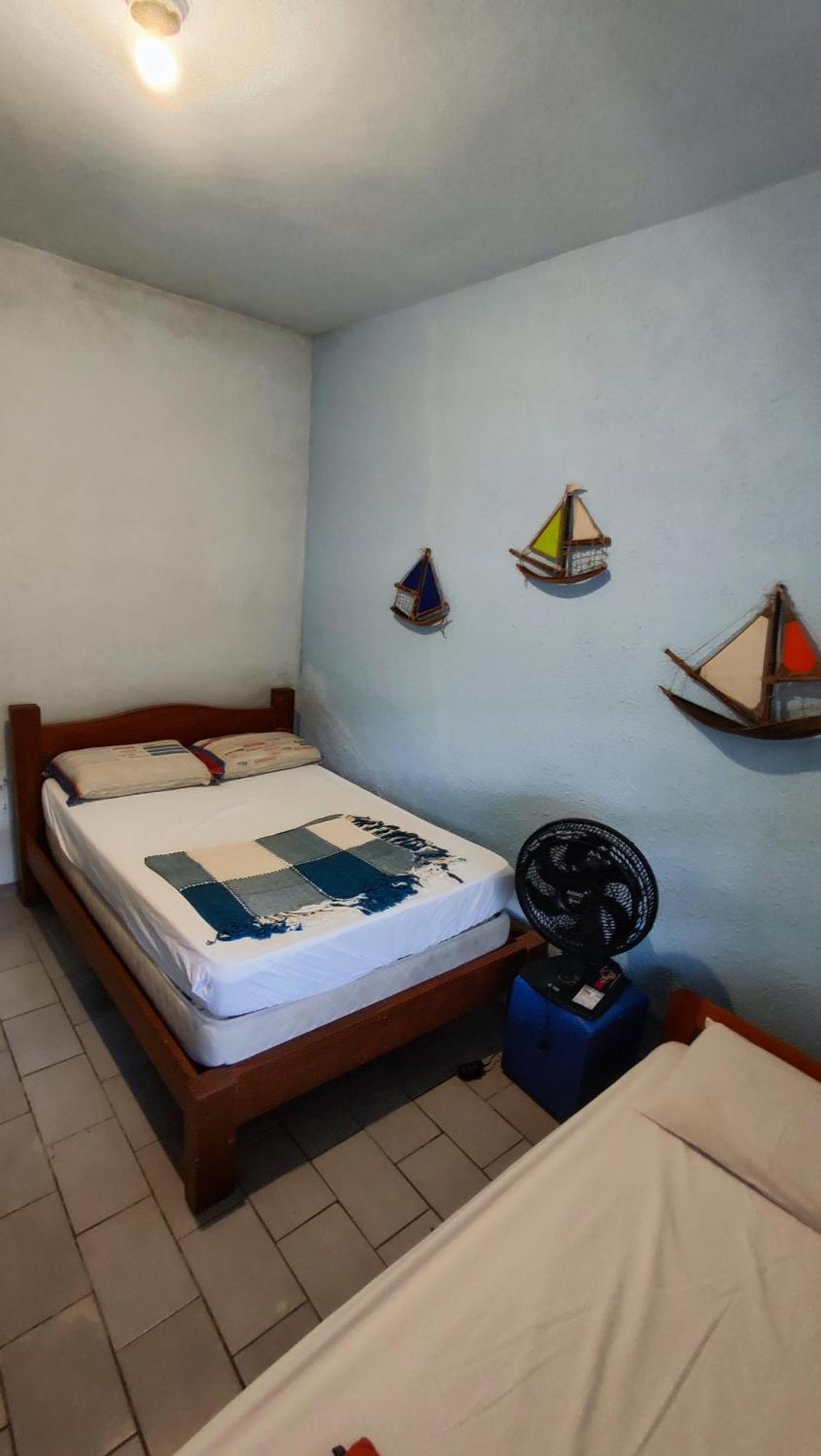 E Azul Albergue